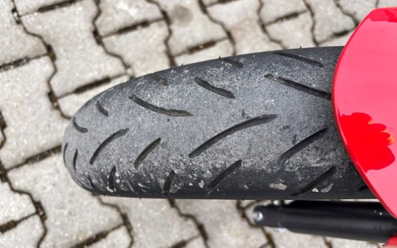 Gebrauchtmotorrad Honda CBR 300 R - Bild 6