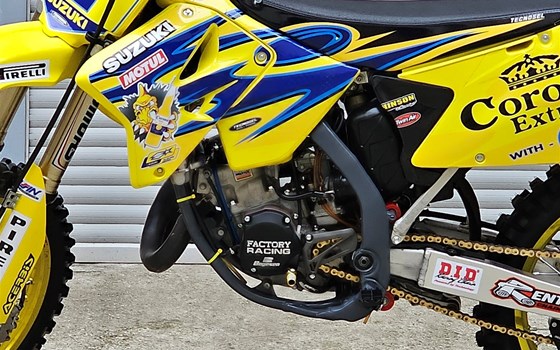 Gebrauchtmotorrad Suzuki RM-125 - Bild 12