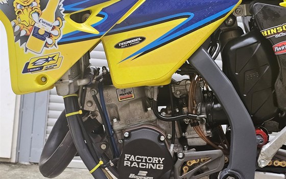 Gebrauchtmotorrad Suzuki RM-125 - Bild 14