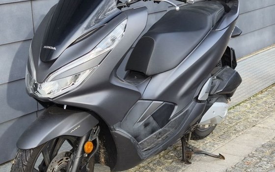 Motorrad Occasion Honda PCX125 - Bild 2