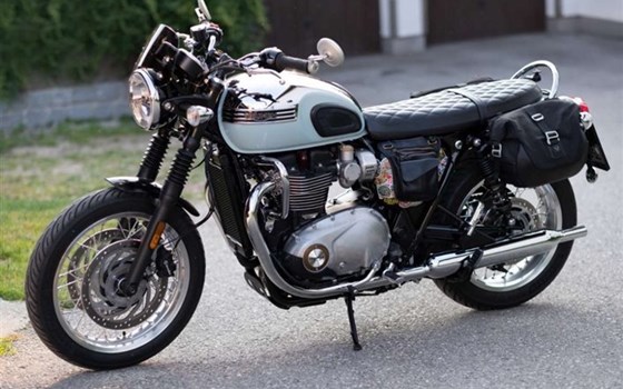 Gebrauchtmotorrad Triumph BONNEVILLE T120 CHROME EDITION - Bild 2