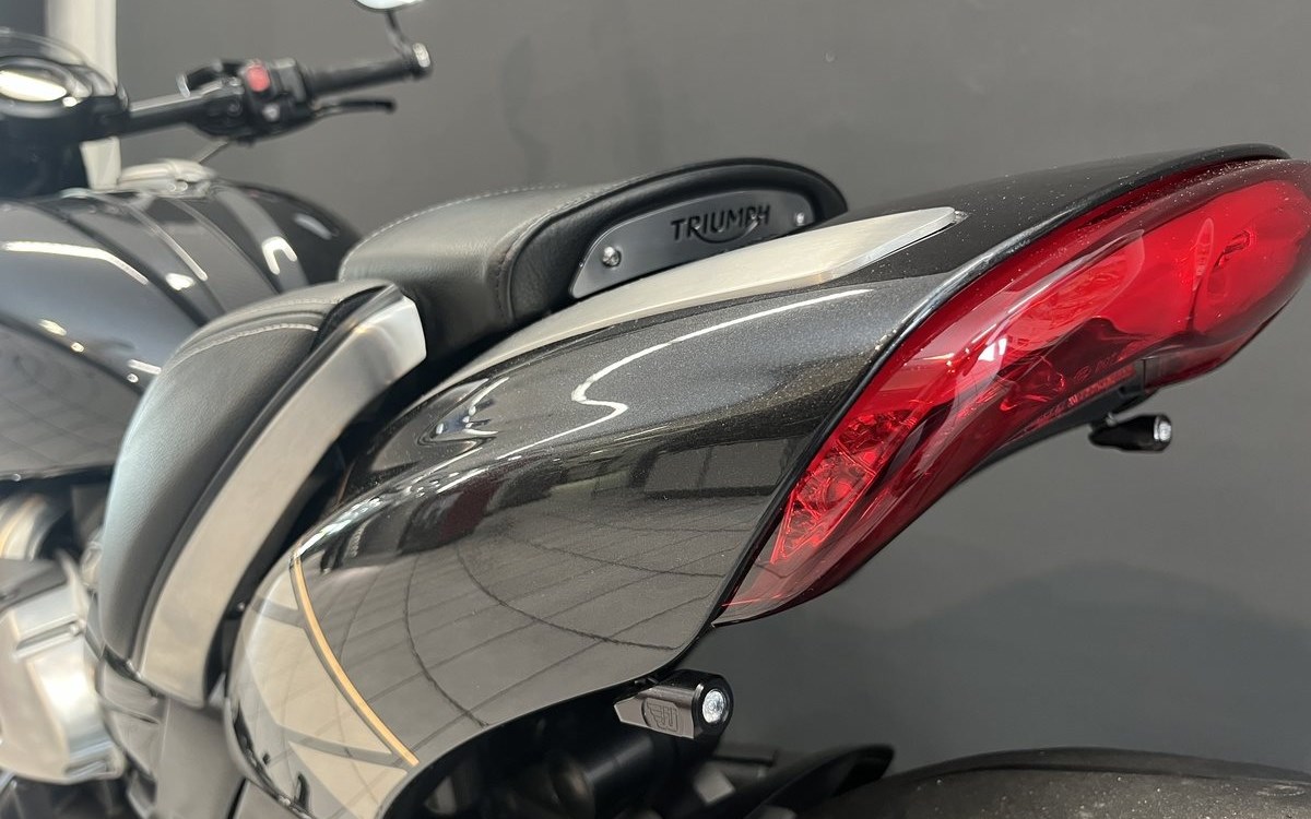 Angebot Triumph Rocket 3 TFC