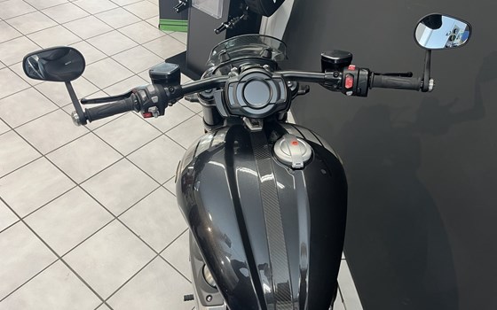 Gebrauchtmotorrad Triumph Rocket 3 TFC - Bild 7