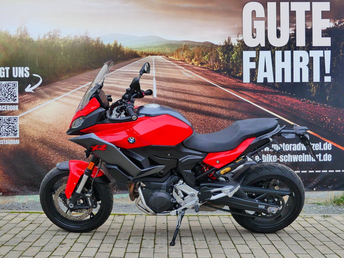 BMW F 900 XR