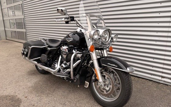 Gebrauchtmotorrad Harley-Davidson Touring Road King Special FLHRXS - Bild 3