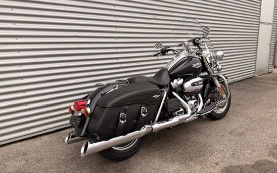 Gebrauchtmotorrad Harley-Davidson Touring Road King Special FLHRXS - Bild 4