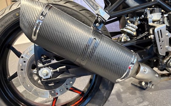 Gebrauchtmotorrad Online Pista 125 R ABS - Bild 12