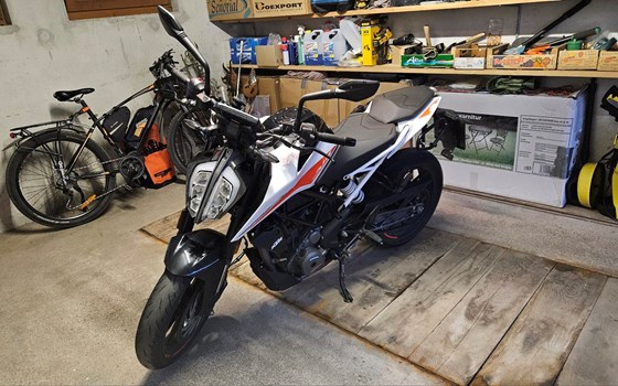 Gebrauchtmotorrad KTM 390 Duke - Bild 2