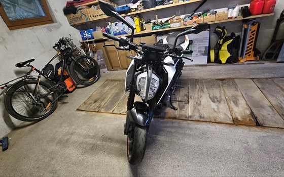 Gebrauchtmotorrad KTM 390 Duke - Bild 3