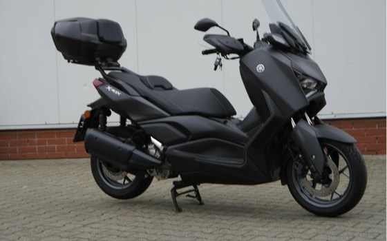 Gebrauchtmotorrad Yamaha XMAX 300 - Bild 3