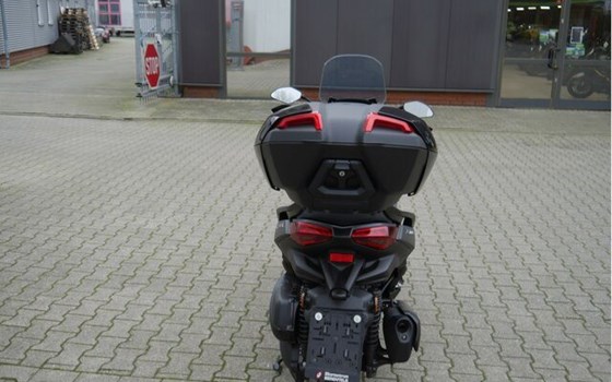 Gebrauchtmotorrad Yamaha XMAX 300 - Bild 6