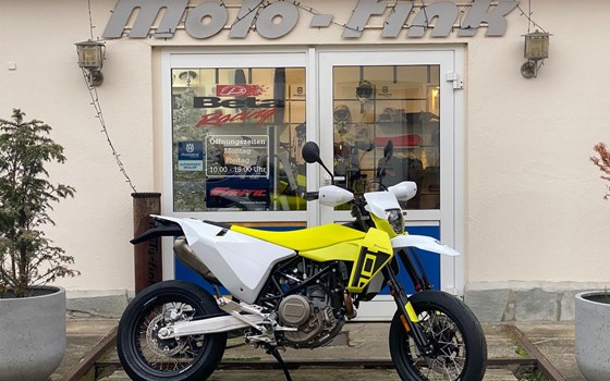 Neufahrzeug Husqvarna 701 Supermoto - Bild 12