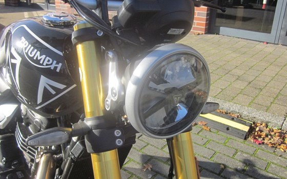 Gebrauchtmotorrad Triumph Speed 400 - Bild 14