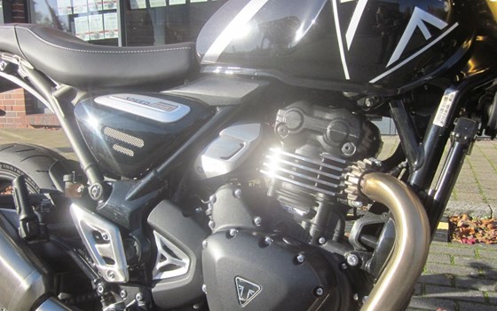 Gebrauchtmotorrad Triumph Speed 400 - Bild 15