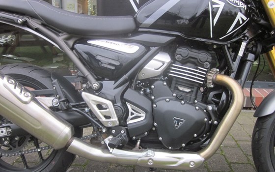 Gebrauchtmotorrad Triumph Speed 400 - Bild 21