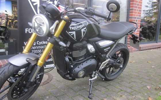 Gebrauchtmotorrad Triumph Speed 400 - Bild 24