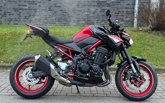 Gebrauchtmotorrad Kawasaki Z900 70kW - Bild 1