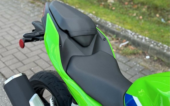 Neufahrzeug Kawasaki Ninja 500 SE - Bild 11