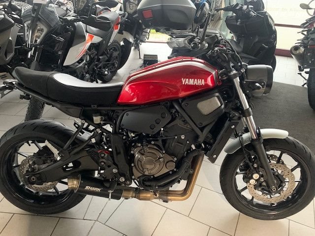 Yamaha XSR700