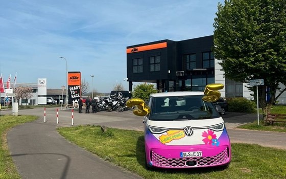 Gebrauchtmotorrad KTM 890 Duke L - Bild 7