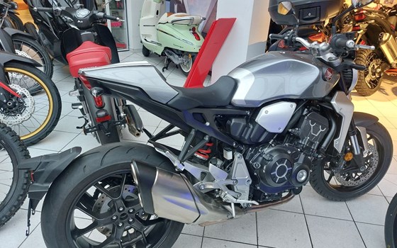 Gebrauchtmotorrad Honda CB1000R+ - Bild 10