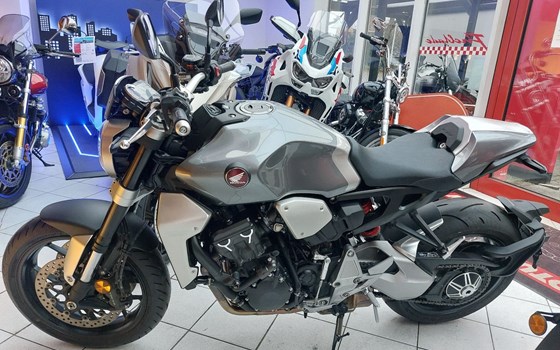 Gebrauchtmotorrad Honda CB1000R+ - Bild 2