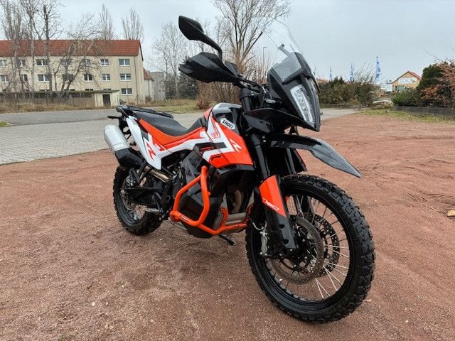 KTM 790 Adventure