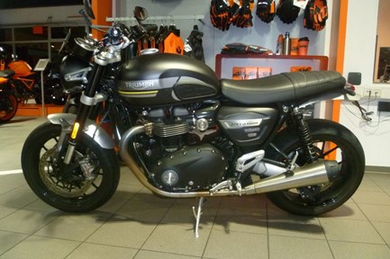 Triumph Speed Twin 1200
