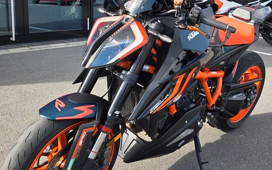 Gebrauchtmotorrad KTM 1290 Super Duke R - Bild 2