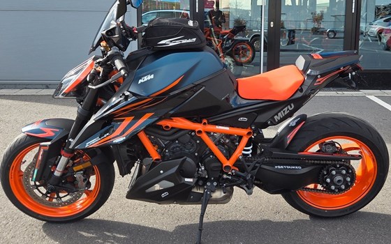 Gebrauchtmotorrad KTM 1290 Super Duke R - Bild 3