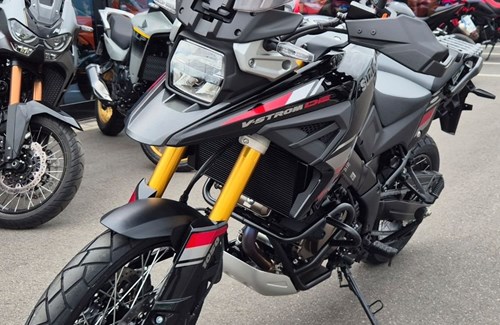 Neumotorrad Suzuki V-Strom 1050DE