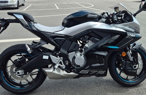 Gebrauchtmotorrad CFMOTO 675SR-R