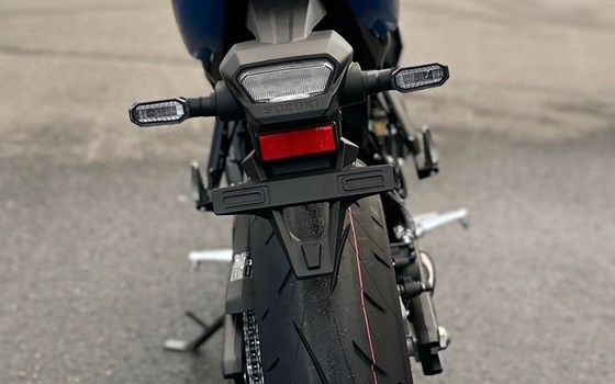 Neufahrzeug Suzuki GSX-8R - Bild 11