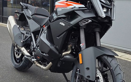 Neufahrzeug KTM 1390 Super Adventure S - Bild 2