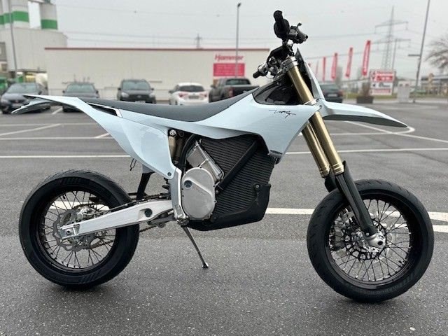 Angebot Stark Future Varg SM