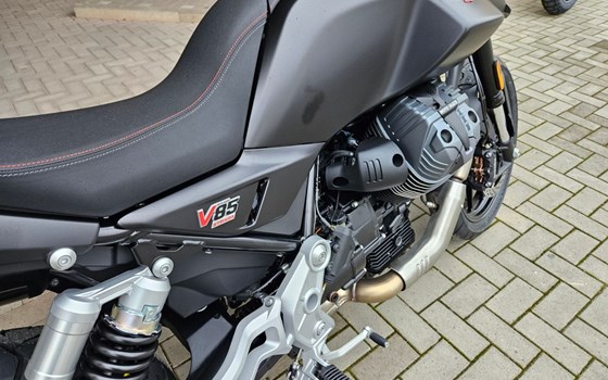 Neufahrzeug Moto Guzzi V85 Strada - Bild 13