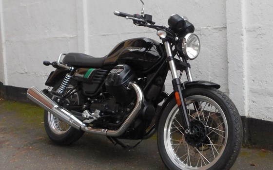 Gebrauchtmotorrad Moto Guzzi V7 III Special - Bild 1