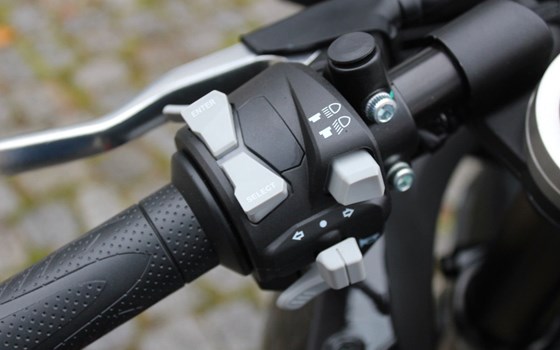 Neufahrzeug QJ Motor SRK 125 S - Bild 24