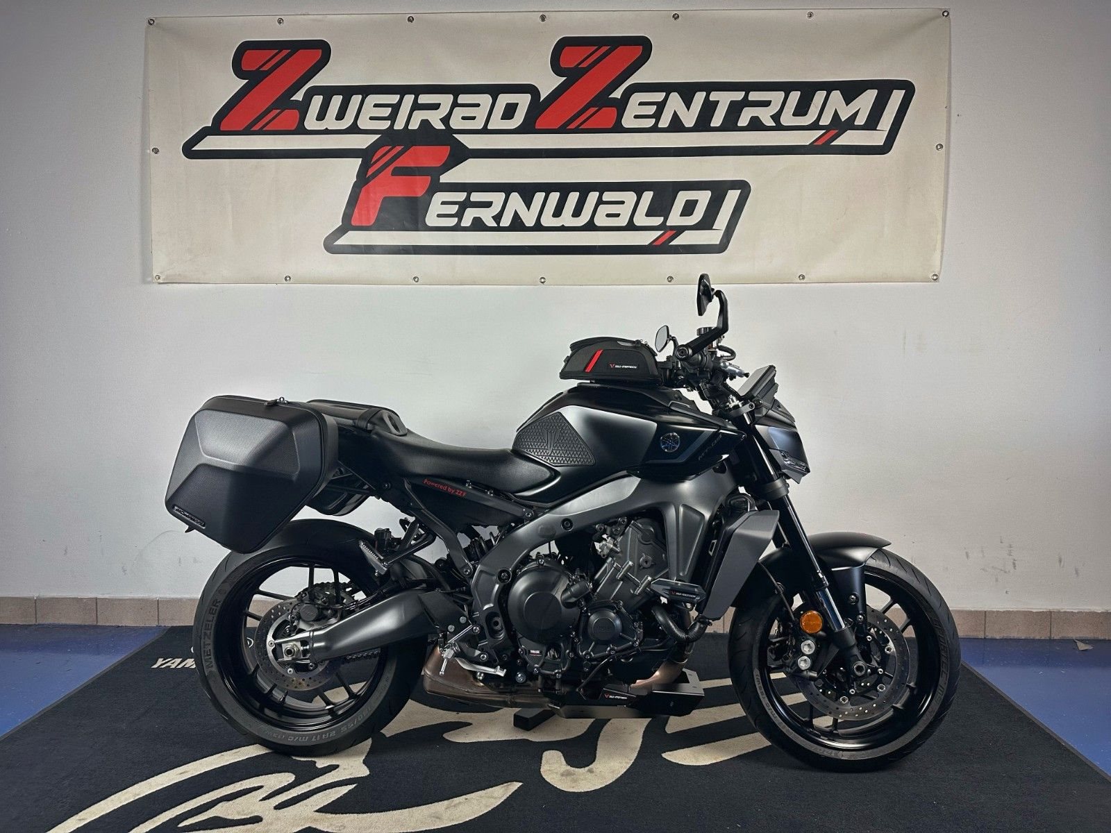 Yamaha MT-09 