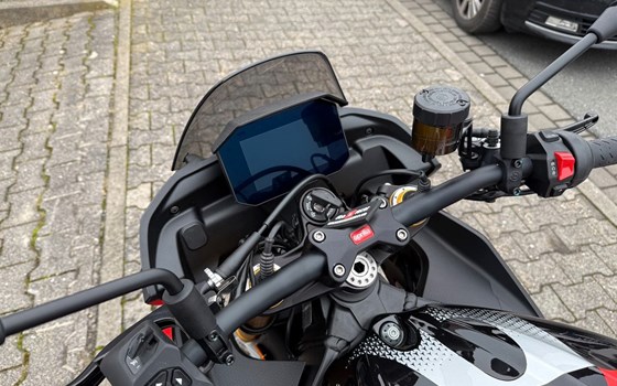 Gebrauchtmotorrad Aprilia Tuono V4 1100 Factory - Bild 15