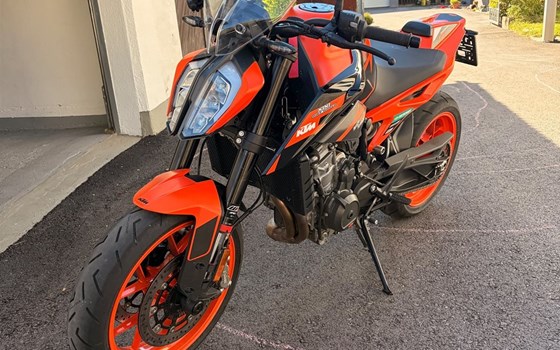 Gebrauchtmotorrad KTM 890 Duke GP - Bild 1