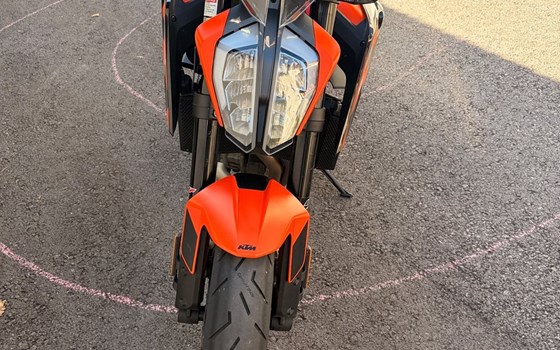 Gebrauchtmotorrad KTM 890 Duke GP - Bild 2
