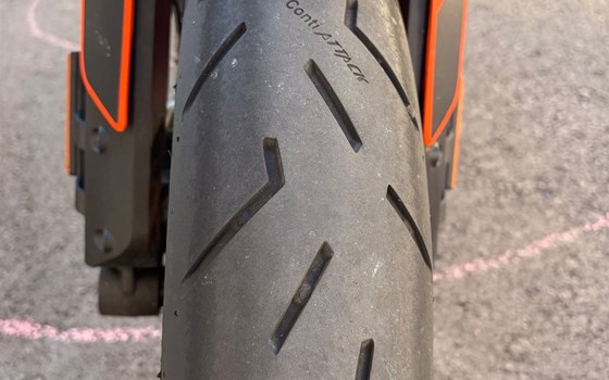 Gebrauchtmotorrad KTM 890 Duke GP - Bild 7