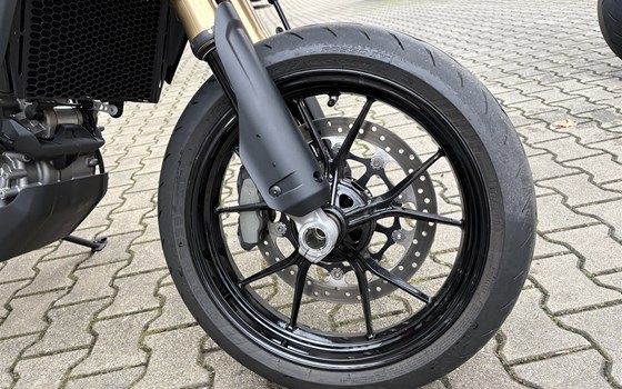 Gebrauchtmotorrad Ducati Hypermotard 698 Mono - Bild 13