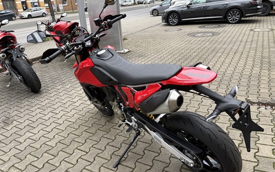 Gebrauchtmotorrad Ducati Hypermotard 698 Mono - Bild 2