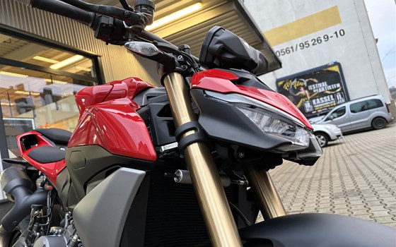 Gebrauchtmotorrad Ducati Streetfighter V2 - Bild 13
