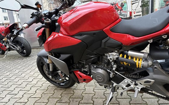 Gebrauchtmotorrad Ducati Streetfighter V2 - Bild 15