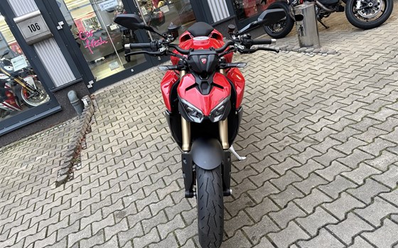Gebrauchtmotorrad Ducati Streetfighter V2 - Bild 4