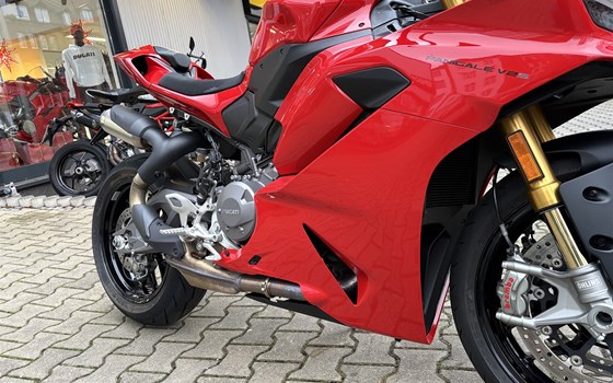 Gebrauchtmotorrad Ducati Panigale V2 S - Bild 11