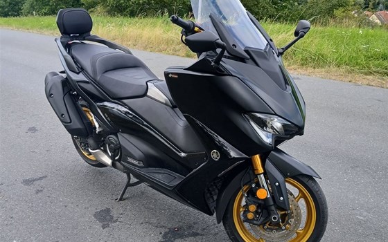 Gebrauchtmotorrad Yamaha TMAX 560 Tech Max - Bild 1